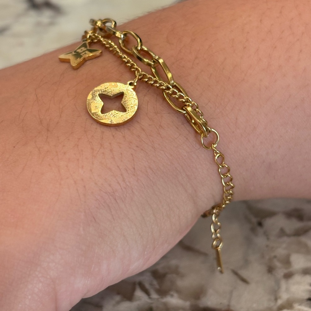 Gold Star Charm Bracelet